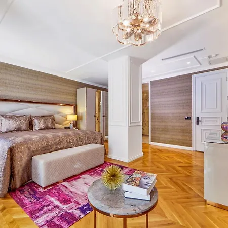 De Reve Galata-special Class 4*