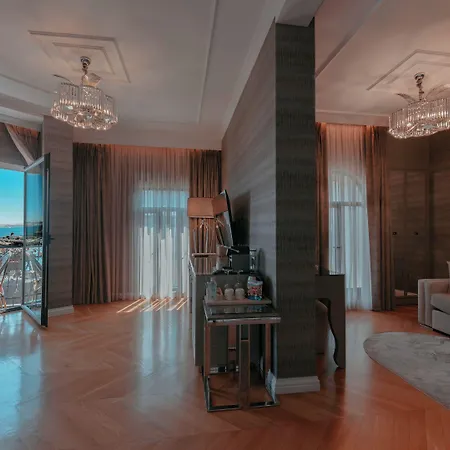 De Reve Galata-special Class Κωνσταντινούπολη