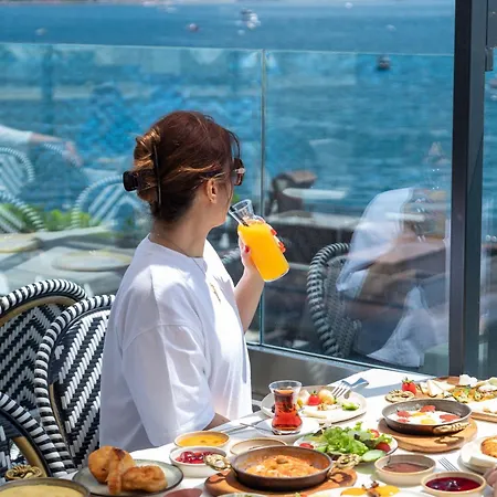 De Reve Galata-special Class