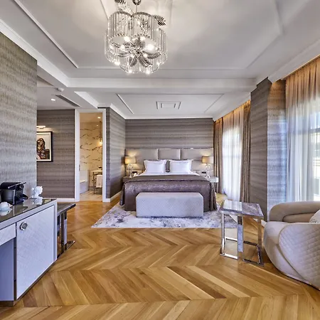 De Reve Galata-special Class 4*