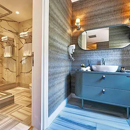 De Reve Galata-special Class